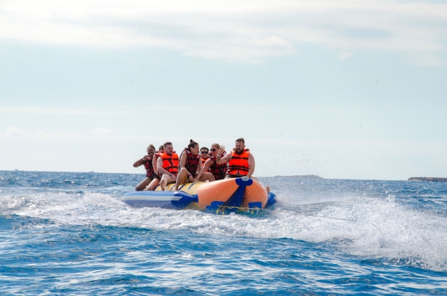 Sube a la banana boat