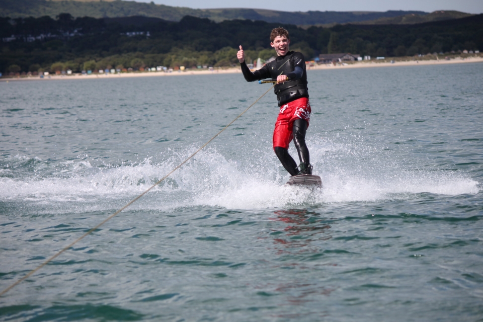  Testen Sie das Wakeboard 