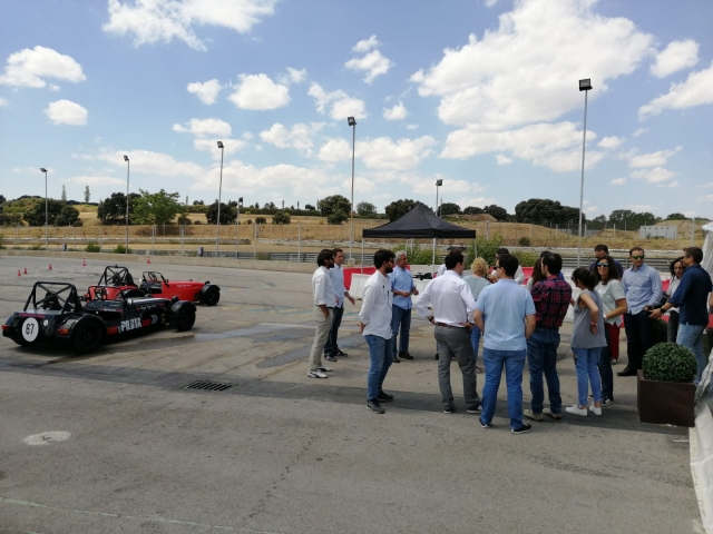  Piloter une Westfield AeroRace sur le circuit de Jarama