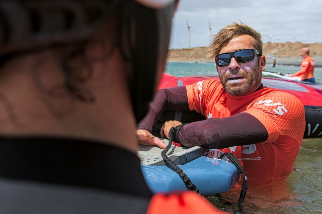 Aprende wingfoil en Gran Canaria