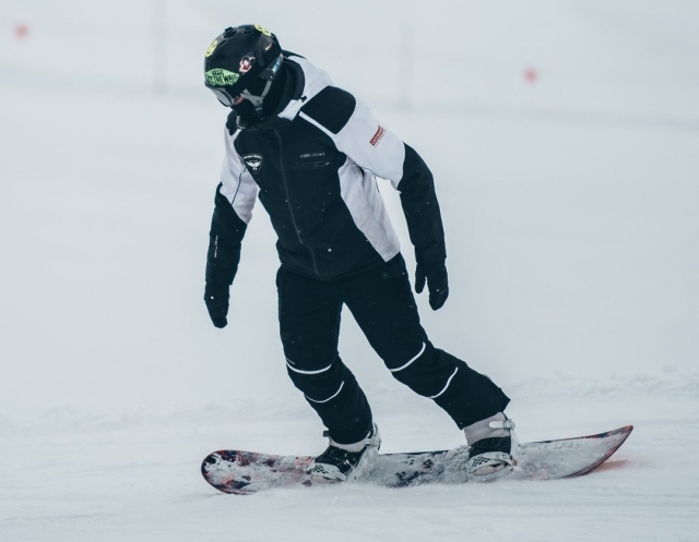 Aprende a practicar snow en la Sierra de Granada