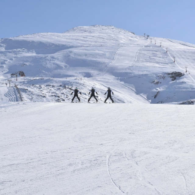  内华达山脉滑雪场 