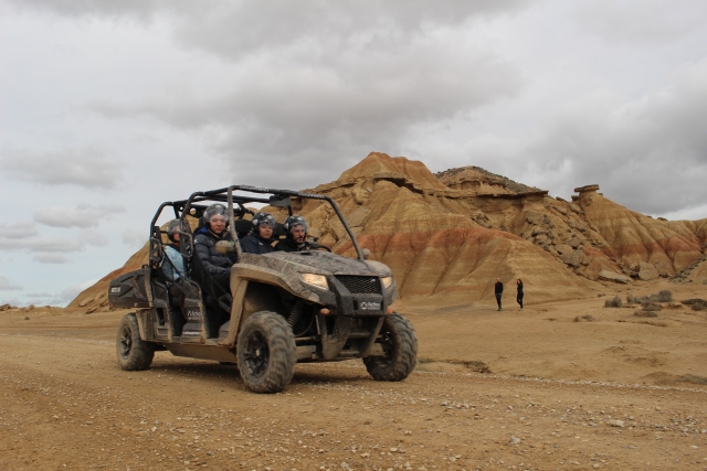 在Buggie皇家Bardenas 