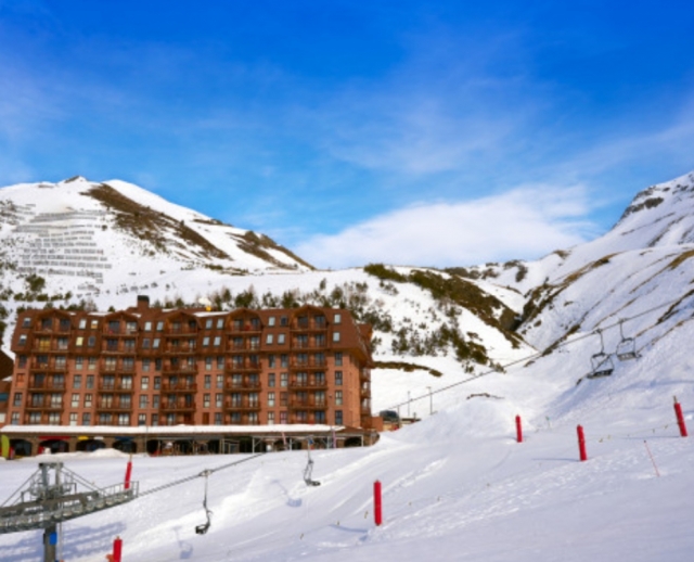  Station de ski d'Astún