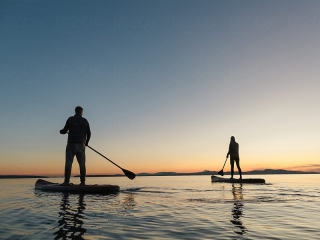 Alquiler de equipo SUP en playa Almadrabillas 1h