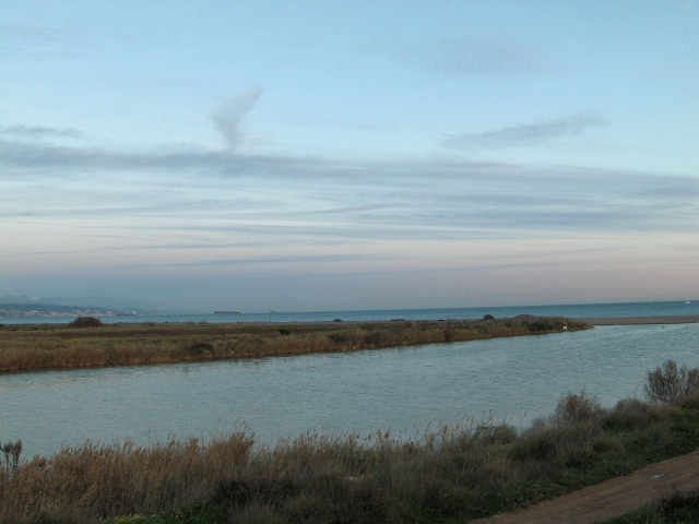 Disfrutando de las vistas de Desembocadura del Guadalhorce