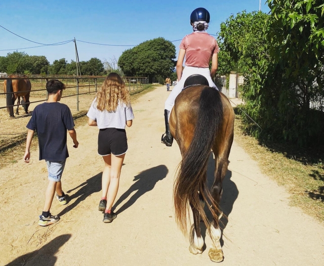  Passeio a cavalo desde Cornellá del Terri 