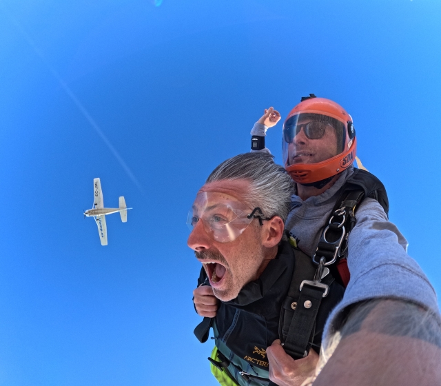  Fallschirmspringen über den Dünen von Maspalomas 