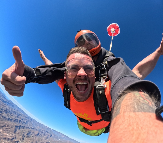  Pára-quedismo sobre as Ilhas Canárias 