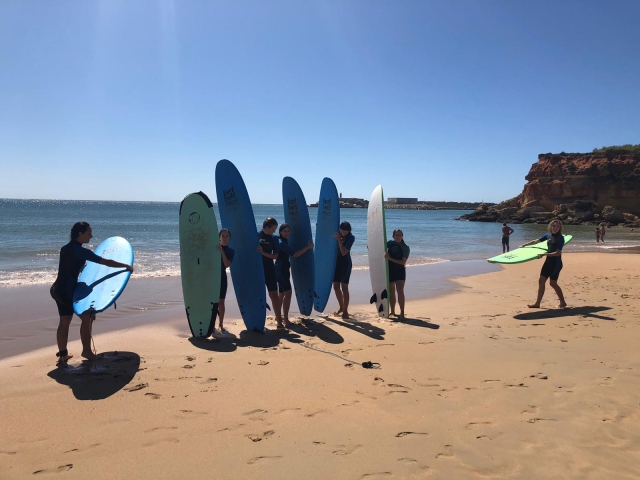  Prêt pour un cours de surf 