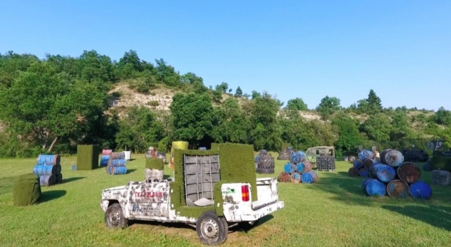  Paintball session in the La Chatarrería field 
