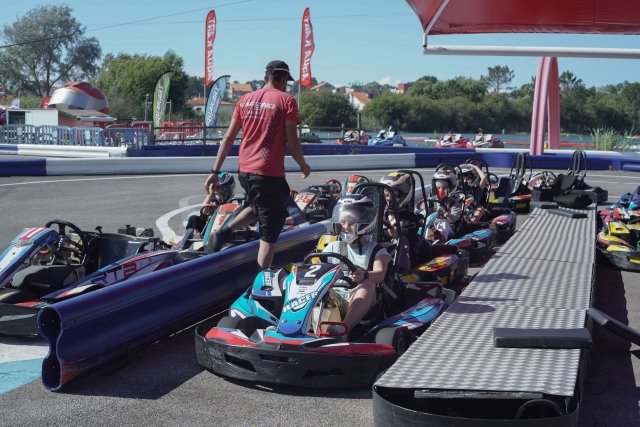  Pitlane Children's Track 