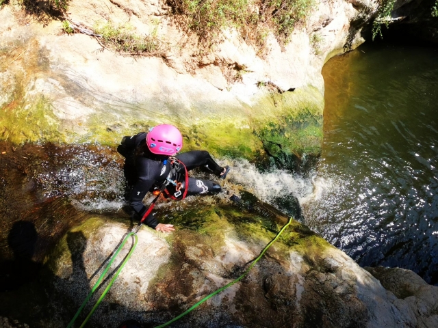  Canyoning route through the Castellar del Vallés Ravine 