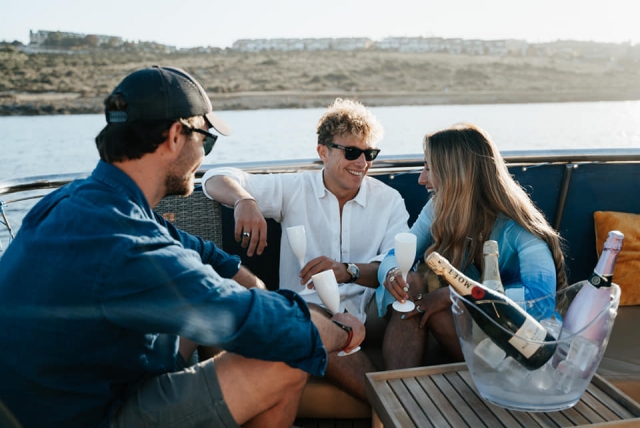  Entre amis partageant des moments uniques 