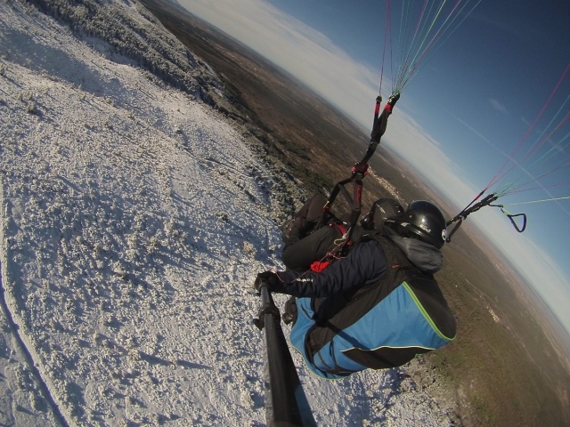 Gleitschirmflug durch Somosierra 