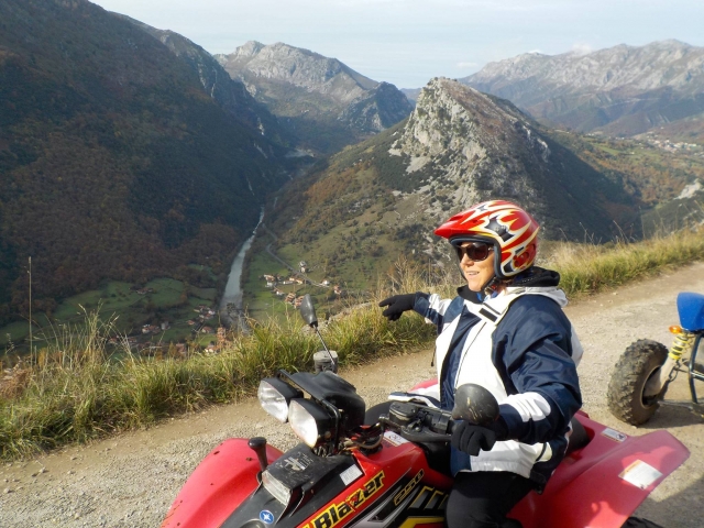 Godersi il panorama a bordo di un quad 