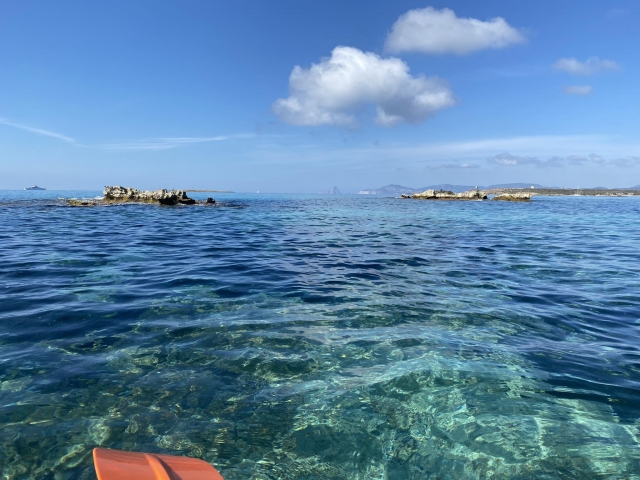 Paddle surf en la playa de Illetas