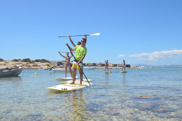  Paddle Bon de location de surf à Es Pujols 