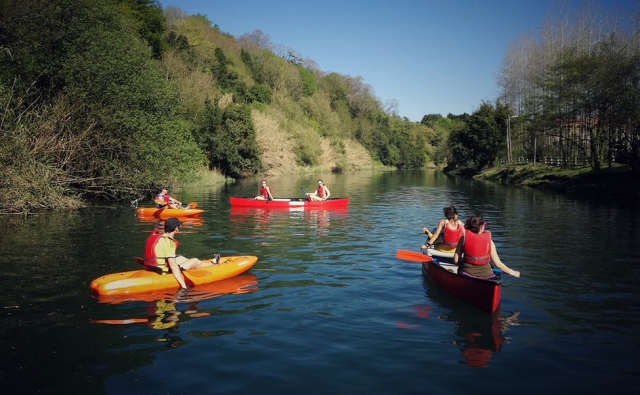  Itinéraire guidé en kayak double à travers le parc Cristina Enea 