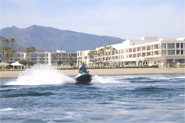  Jet ski excursion 