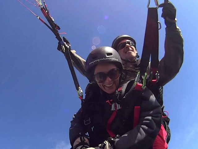  Vol en parapente en août 