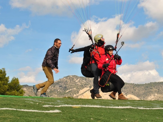 Vuelo en parapente por Alicante