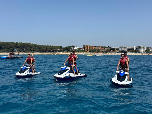 Recorriendo la Costa Brava en jet ski