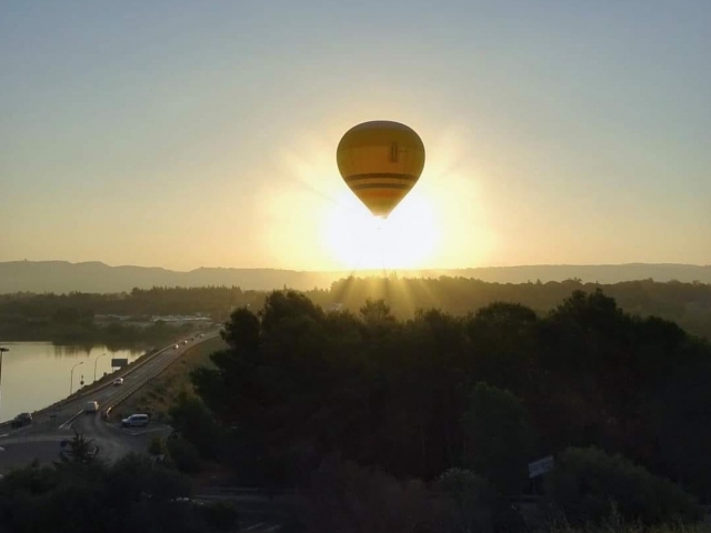 Viendo amanecer en globo aerostaático