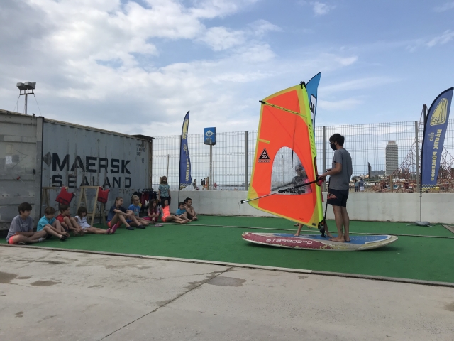 Windsurfing course in Barcelona 