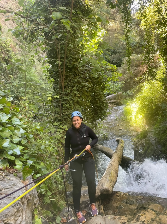 Descent of the Sima del Diablo ravine in Júzcar