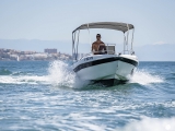 Noleggio barca senza skipper a Fuengirola per 4 ore