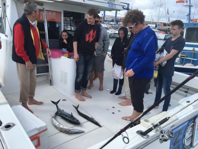 Una jornada de pesca en las costas canarias