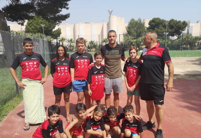  Insieme ai migliori del camp di calcio 