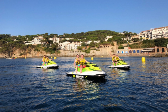 En Palamós con jet skis 
