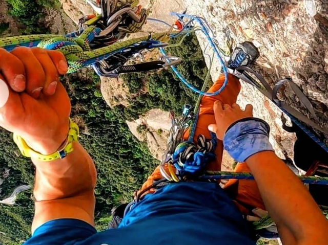  Equipment for ascent of the ferrata 