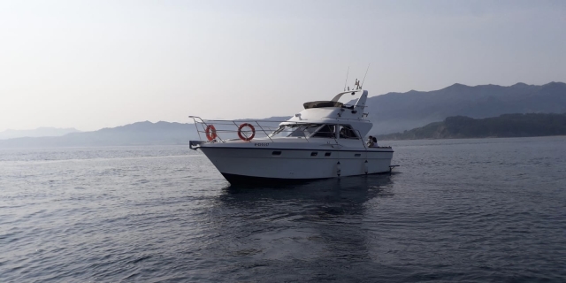 Paseo en astillero Fairline Asturias