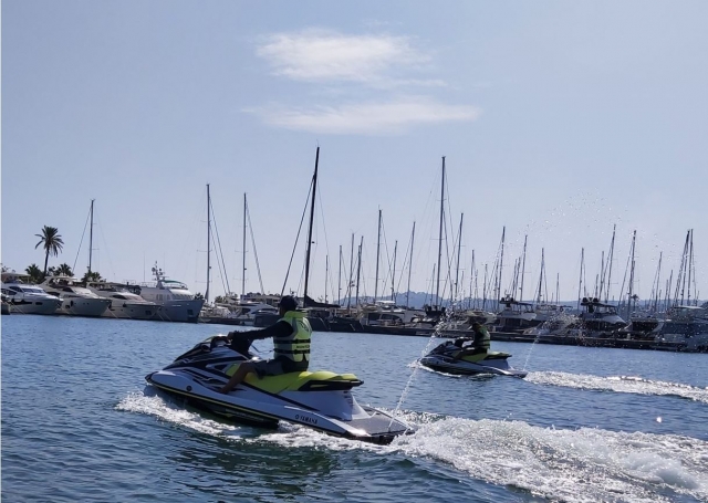  Jetski ohne Lizenz Valencia 