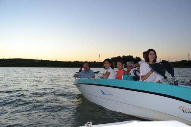  Familienbootfahrt 