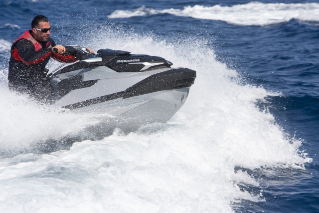 Alquiler moto de agua sin licencia Formentera