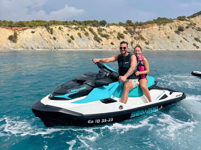  ibiza的水摩托车