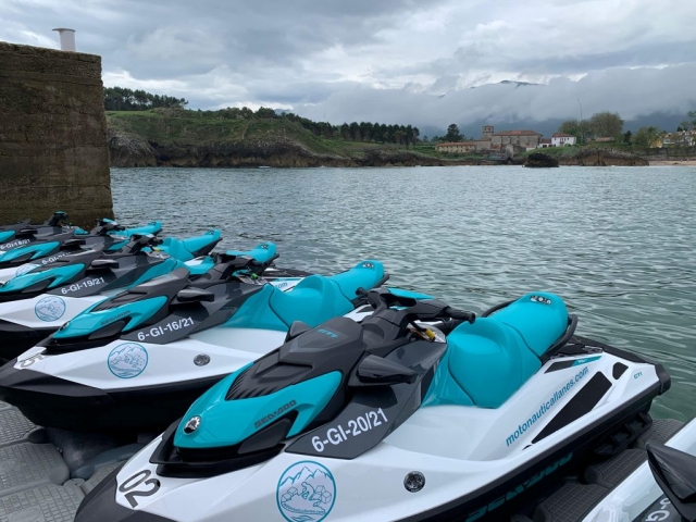  La nostra flotta di moto d'acqua 