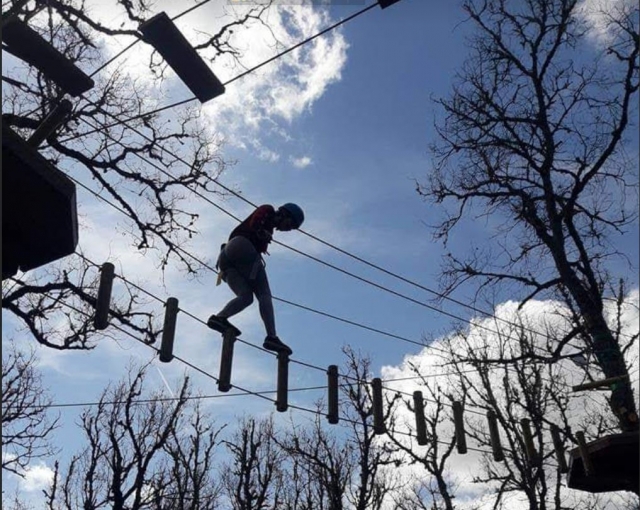  Adventure circuit with zip line