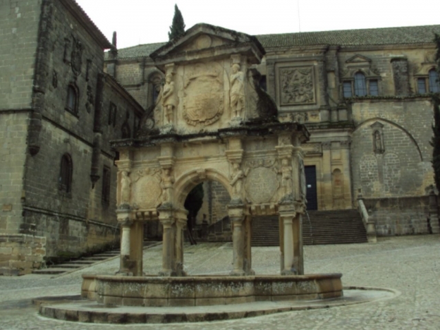  Plaza Santa Maria in Baeza