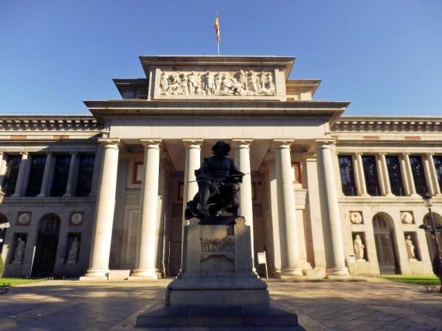  Lado do Museu do Prado