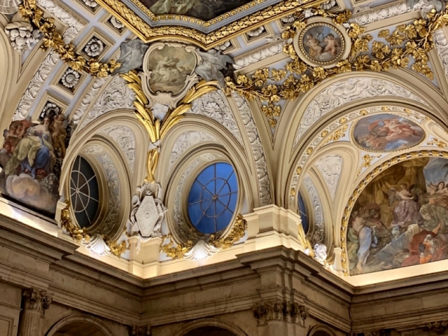  Decorazione del soffitto del Palazzo Reale 