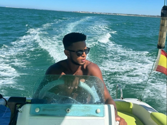 Boat rental without Patron Port Sherry, 8h