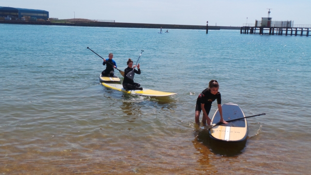Alquiler de paddle surf por la playa de Rodeira 2h