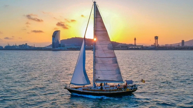  Navigation au coucher du soleil 