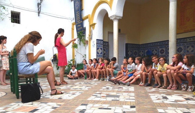 clase de inglés en el campamento