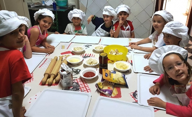 clases de cocina en el campamento